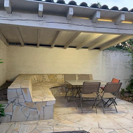 Charmant Logement Avec Piscine Saint-Feliu-d'Avall المظهر الخارجي الصورة