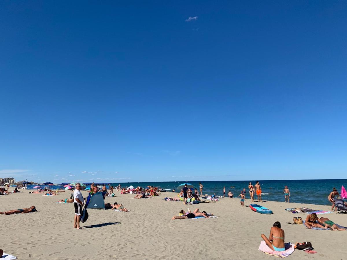 Charmant Logement Avec Piscine Saint-Feliu-d'Avall المظهر الخارجي الصورة