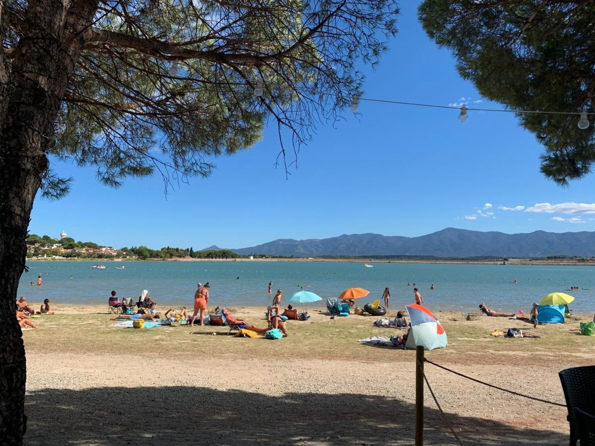 Charmant Logement Avec Piscine Saint-Feliu-d'Avall المظهر الخارجي الصورة